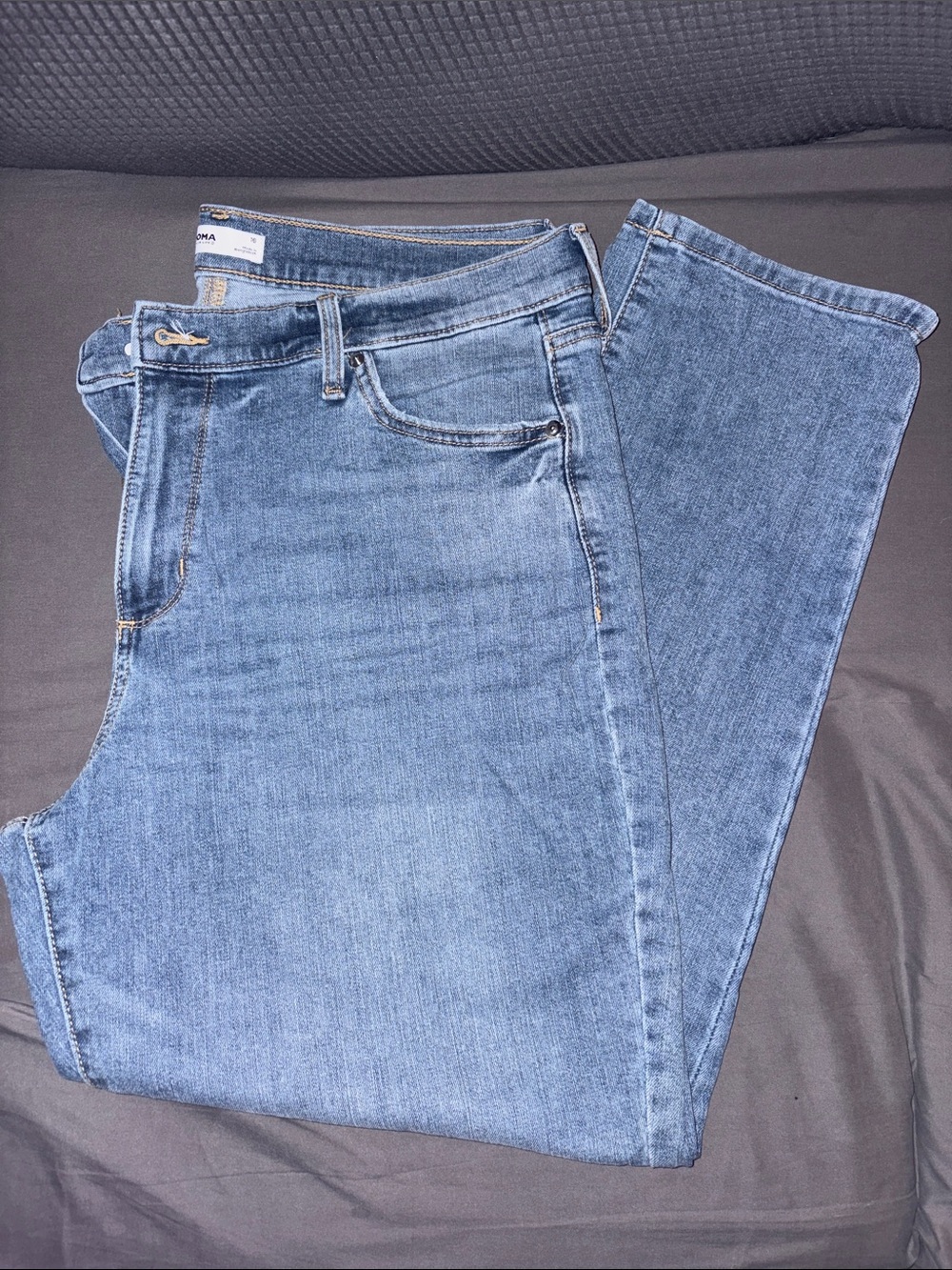 Sonoma Cropped/Capris Women’s Jeans. High rise. Size 16